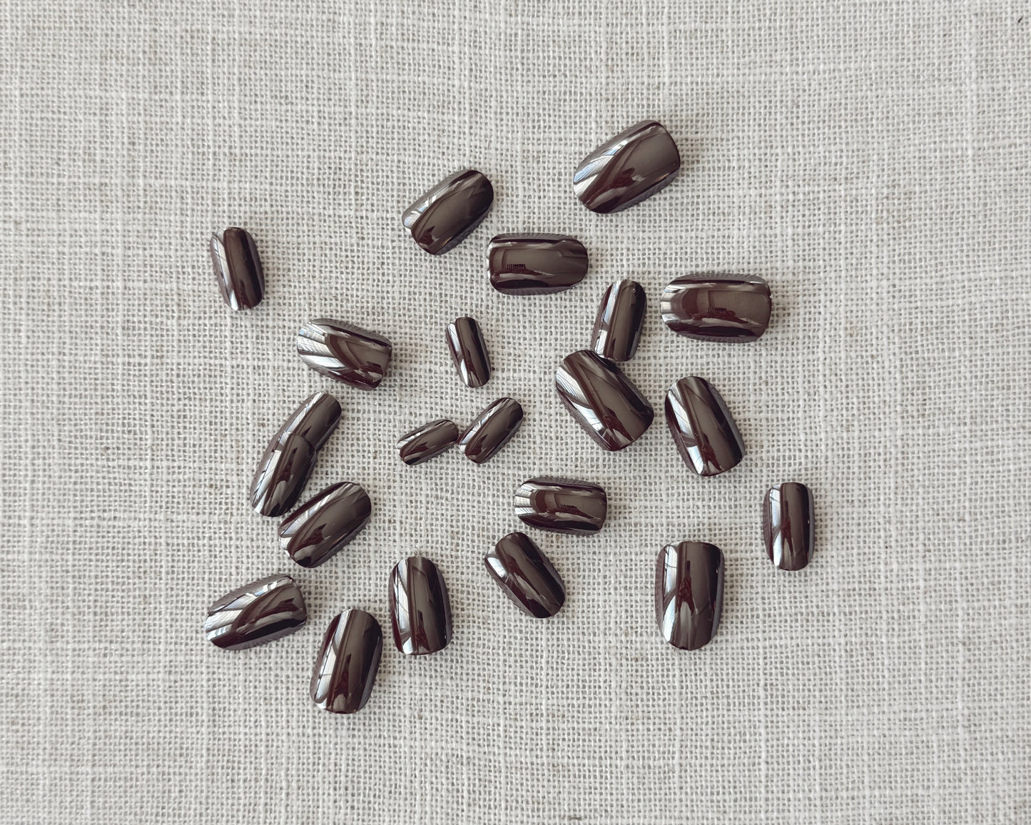 Oval Brown Chrome