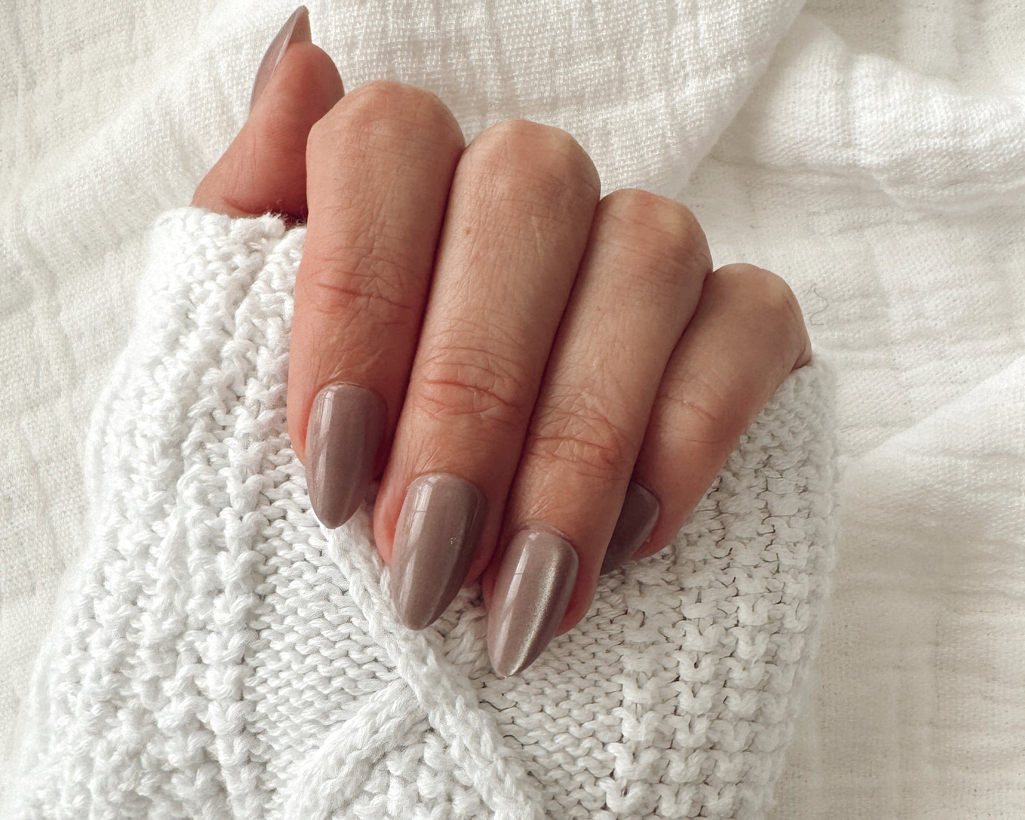 Mountain Peak Tan Glaze